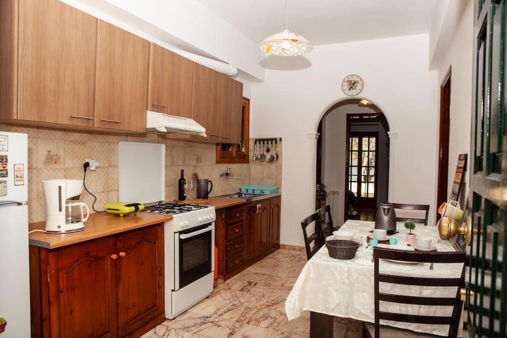 City Center, Sea View Apartment, Amelia! Anemomylos Екстер'єр фото