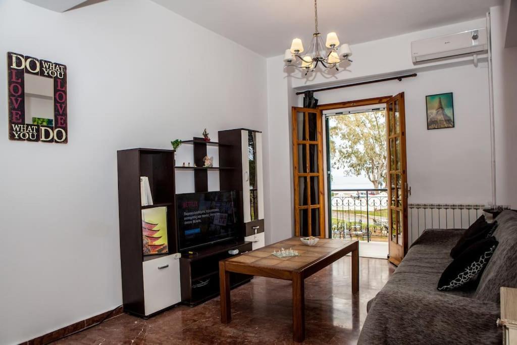 City Center, Sea View Apartment, Amelia! Anemomylos Екстер'єр фото